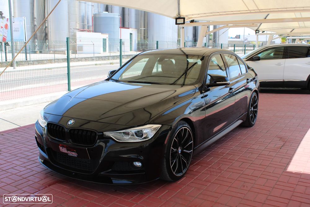 BMW 318 d Pack M - 1