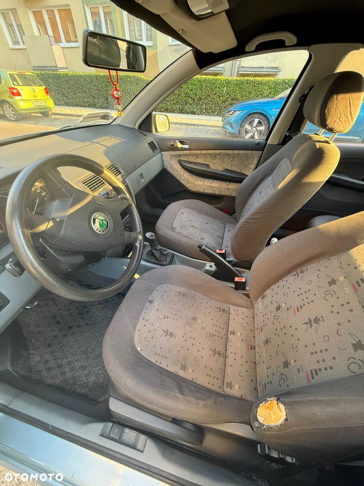Skoda Fabia - 4