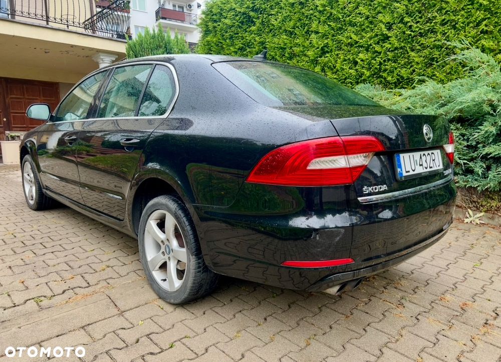 Skoda Superb 1.6 TDI Business - 10