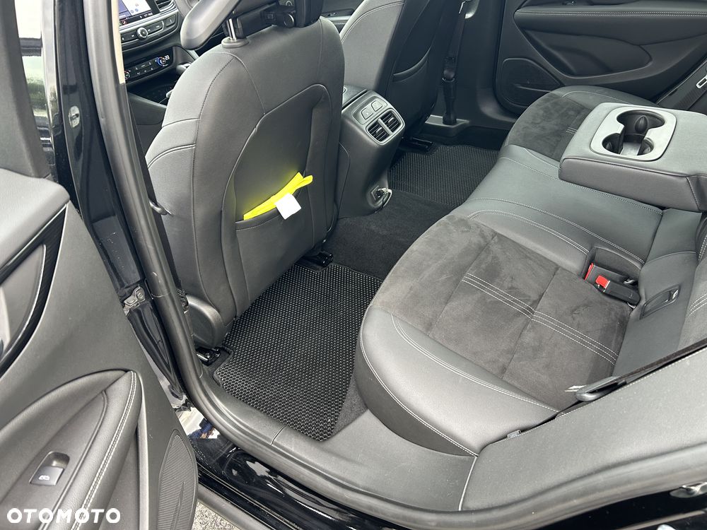 Opel Insignia - 9