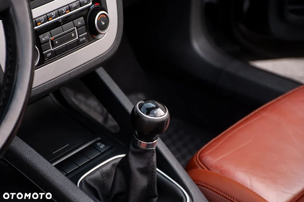 Volkswagen Eos 1.4 TSI Sport & Style - 37