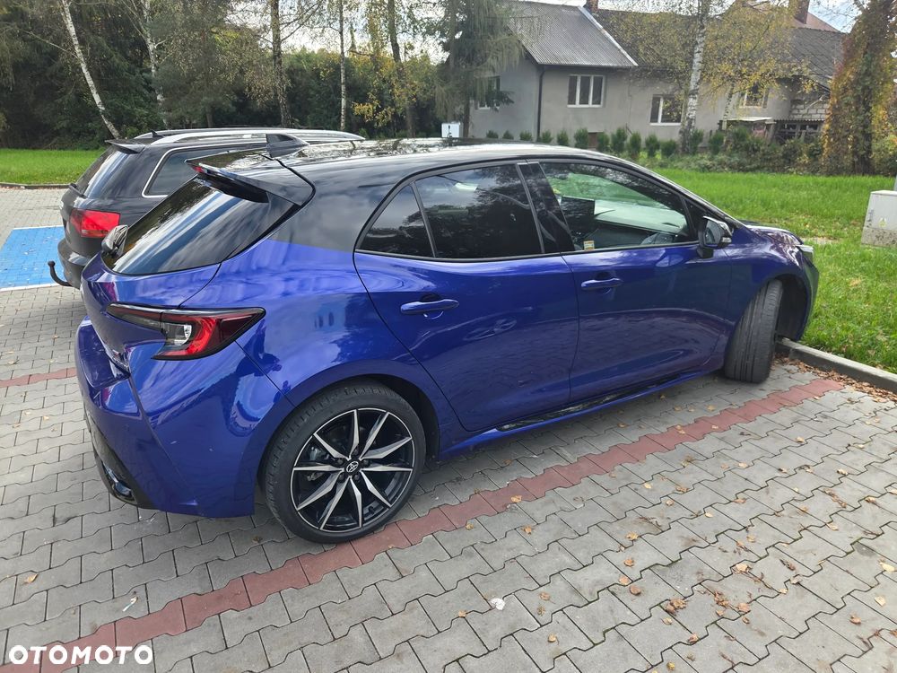 Toyota Corolla 1.8 Hybrid GR Sport Dynamic - 32
