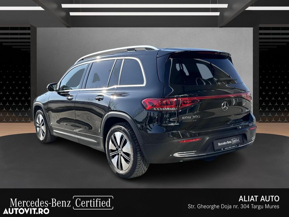 Mercedes-Benz EQB 300 4MATIC - 7