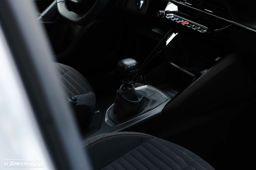 Peugeot 2008 1.2 PureTech Active - 25