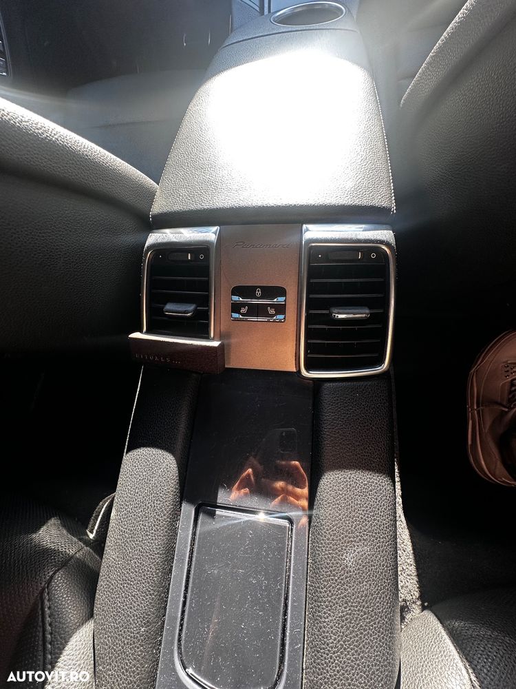 Porsche Panamera 3.0TD Tiptronic - 27