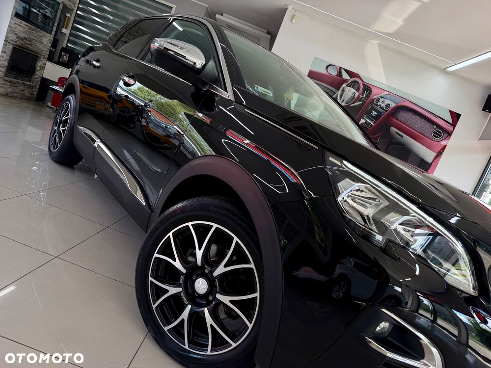 Peugeot 3008 1.6 BlueHDi Allure S&S - 39