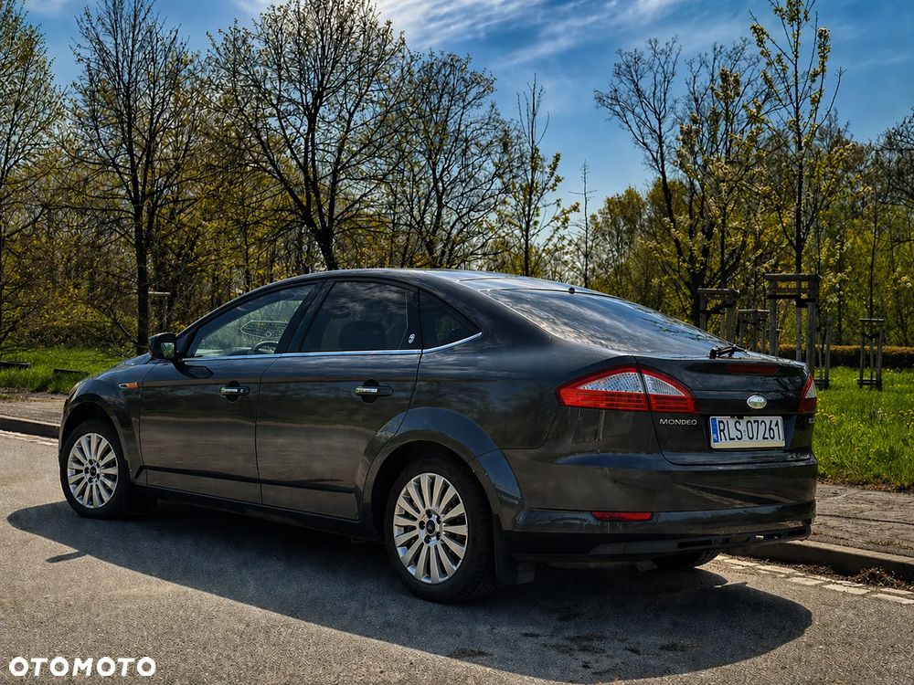 Ford Mondeo 1.8 TDCi Ghia - 3