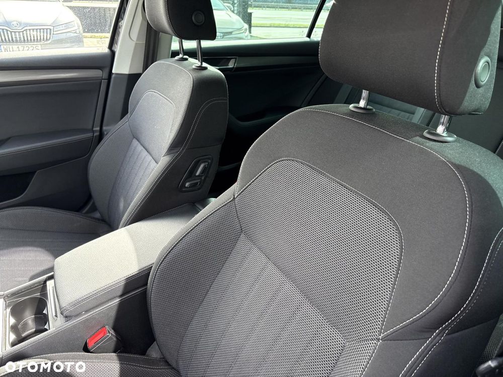 Skoda Superb 2.0 TDI SCR 4x4 Style DSG - 11