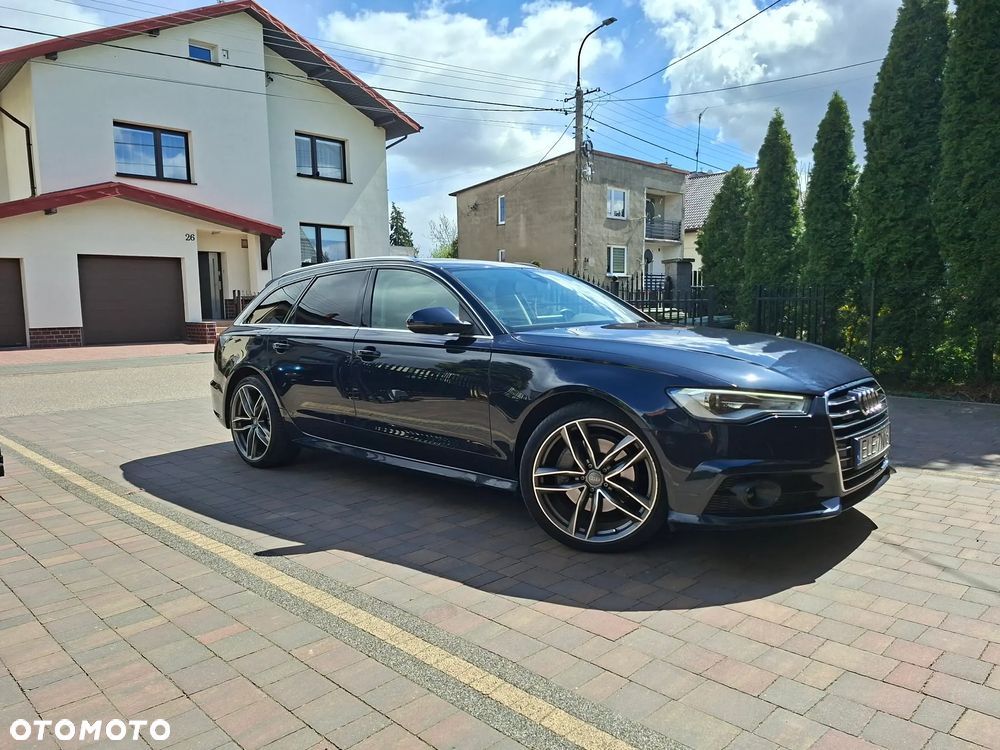 Audi A6 Avant - 1