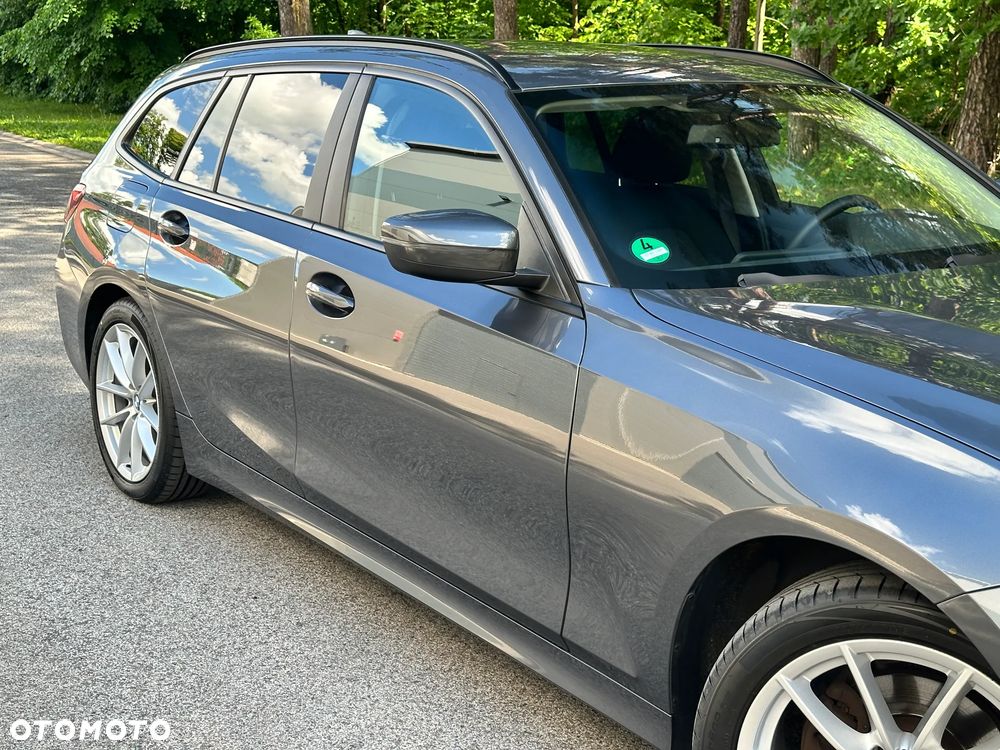 BMW Seria 3 320d xDrive MHEV Sport Line - 10