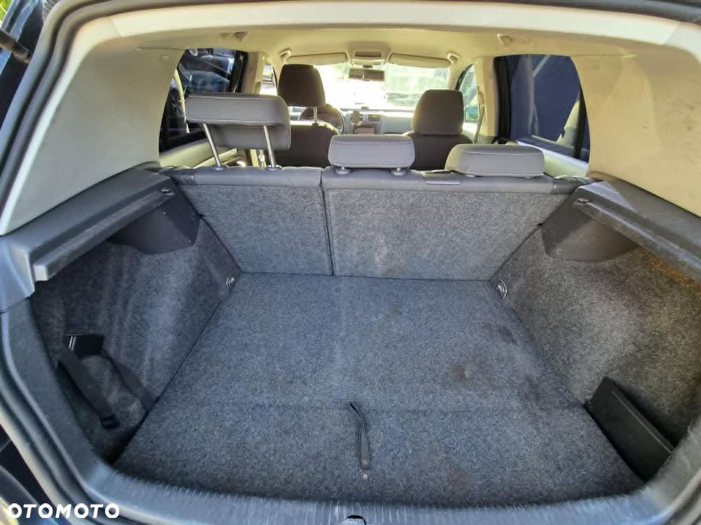Volkswagen Golf - 9