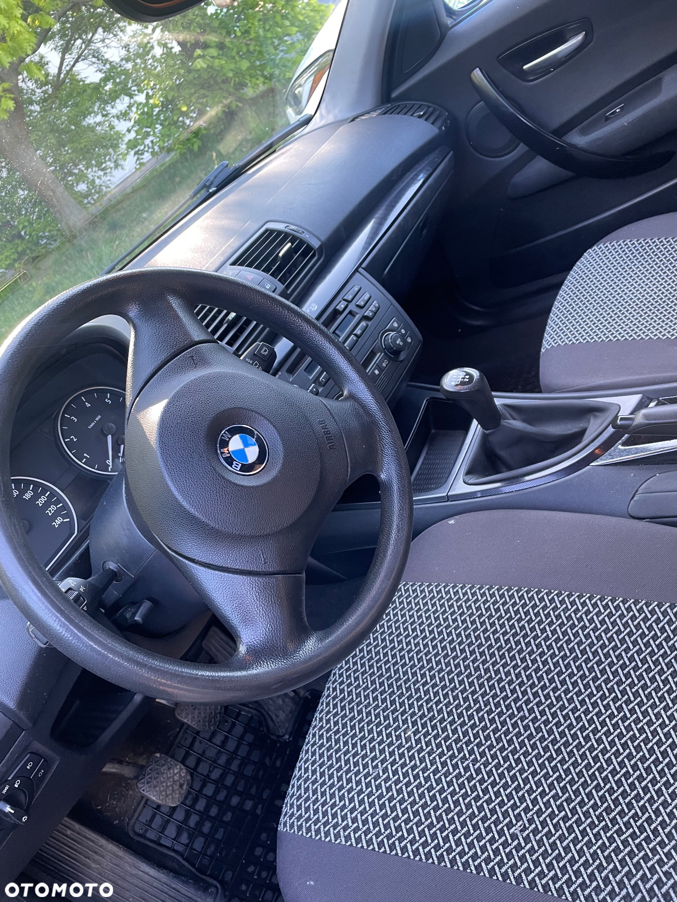 BMW Seria 1 116i - 5
