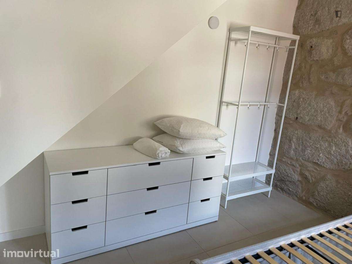 Apartamento com 1 quartos - localizado em Bonfim Porto - Grande imagem: 2/24