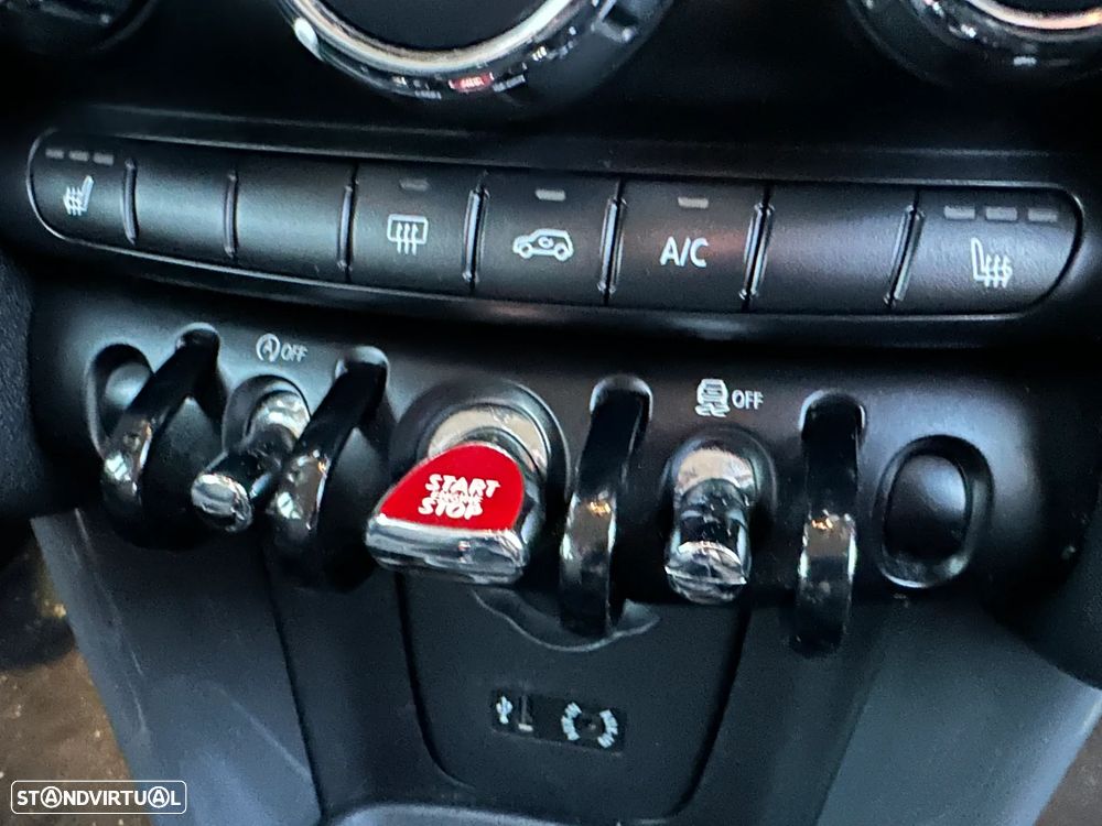 MINI 3 Portas One - 21