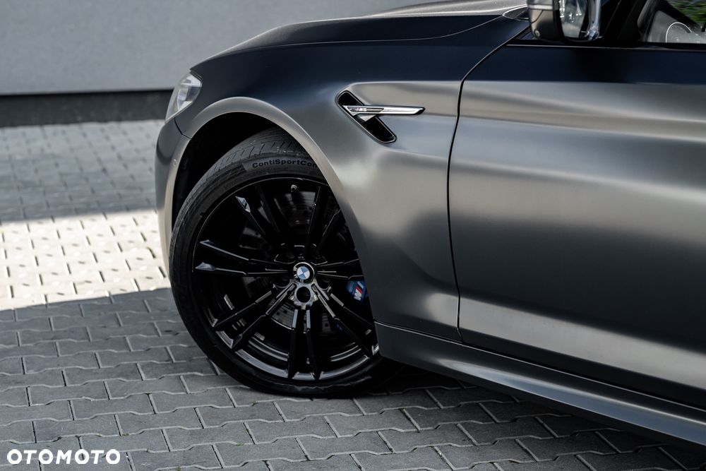 BMW M5 Standard - 15