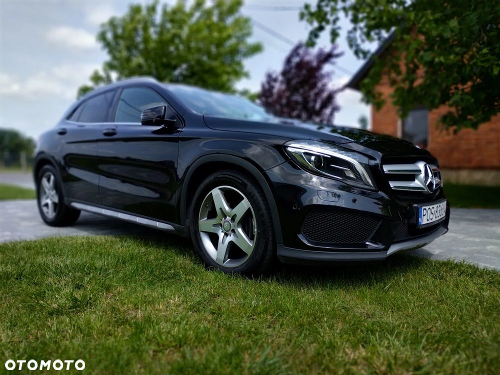 Mercedes-Benz GLA - 3