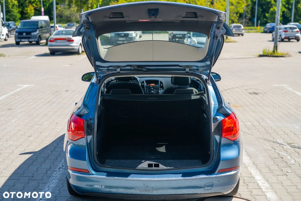 Opel Astra - 16
