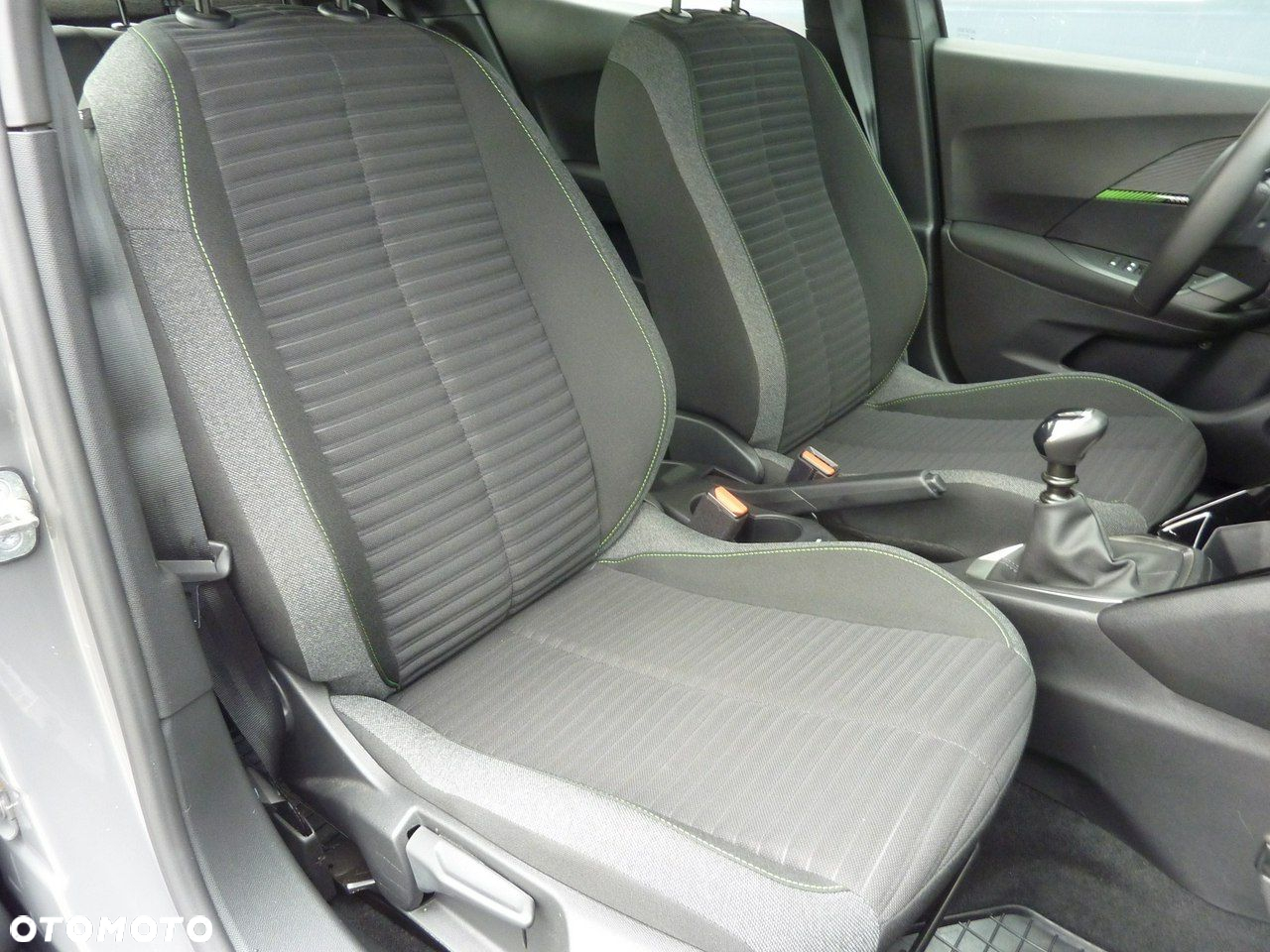 Peugeot 2008 - 16
