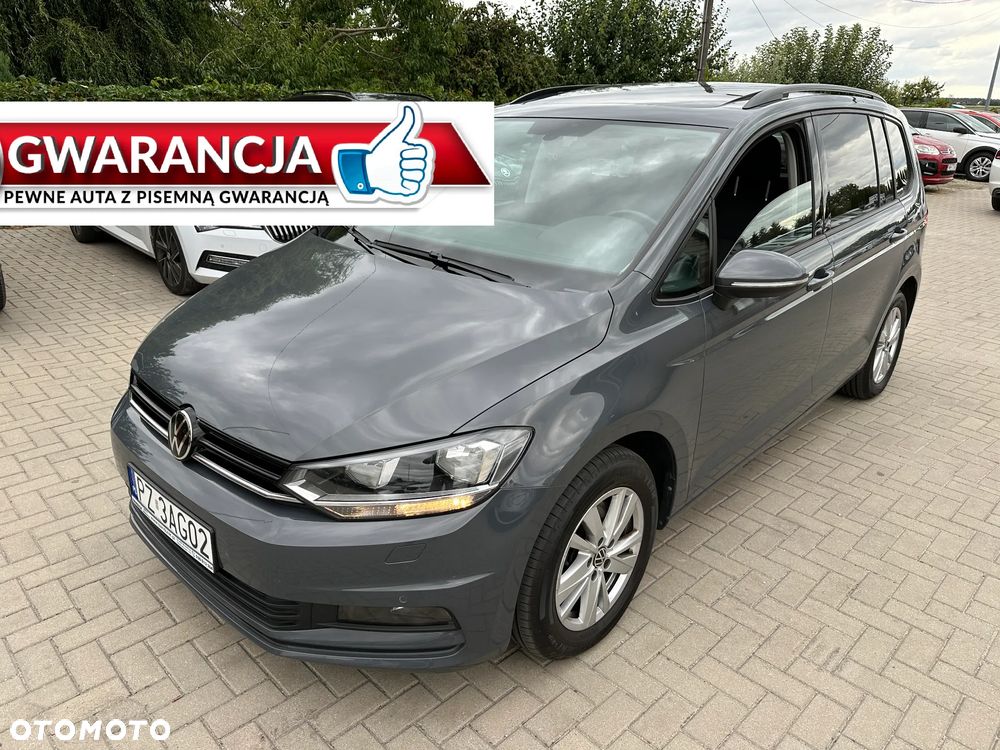 Volkswagen Touran - 1