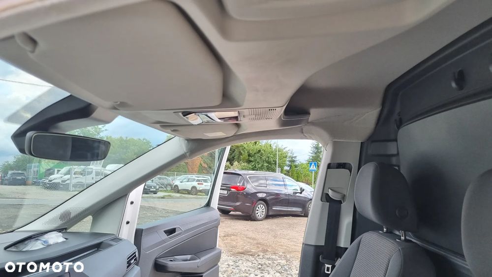 Volkswagen Caddy - 27
