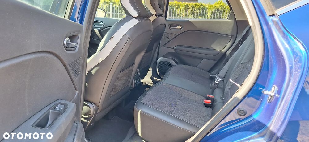 Renault Captur TCe 100 EXPERIENCE - 11