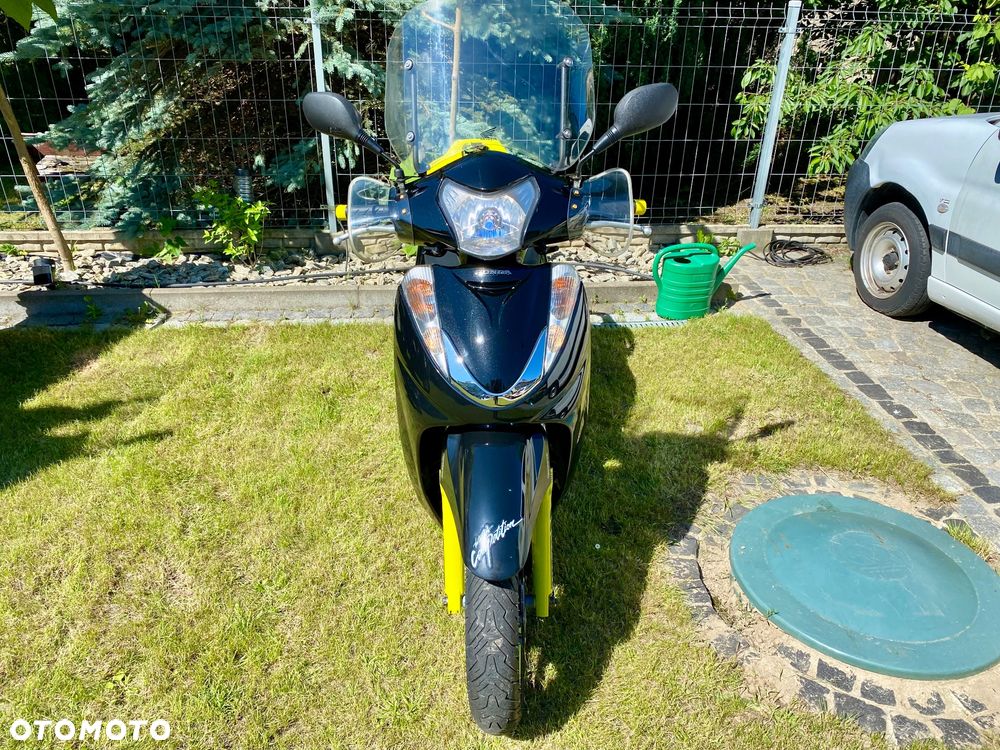 Honda SH - 14