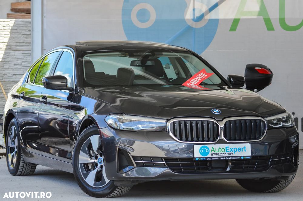 BMW Seria 5 520e Aut. Luxury Line - 14