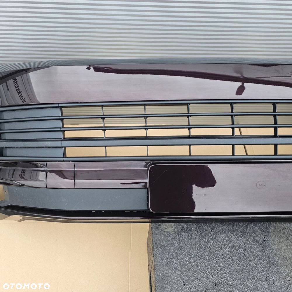 VW T6 MULTIVAN zderzak przód bordowy LL4U IDEALNY - 3