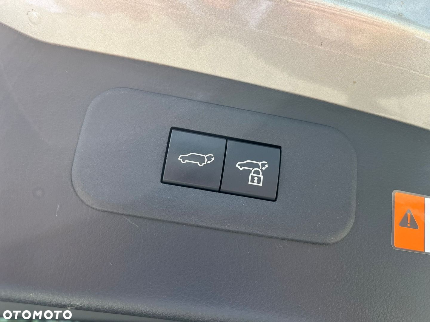 Lexus NX - 30