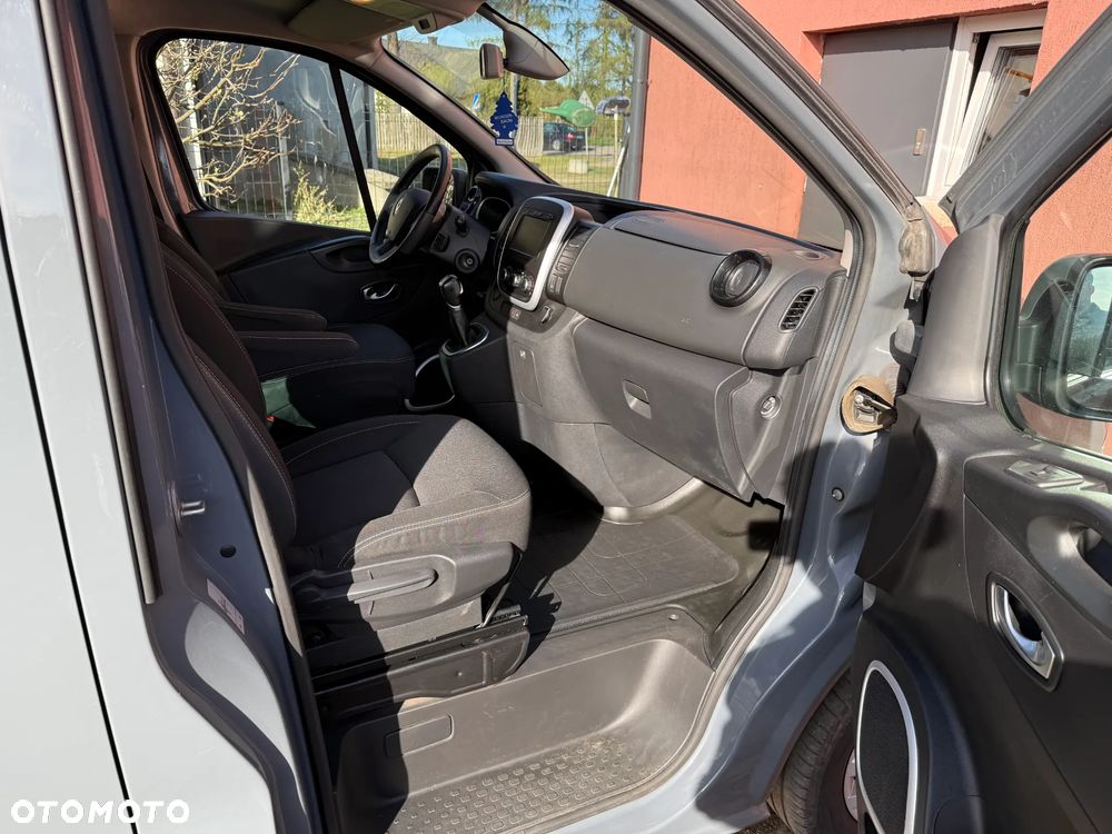 Renault Trafic - 27