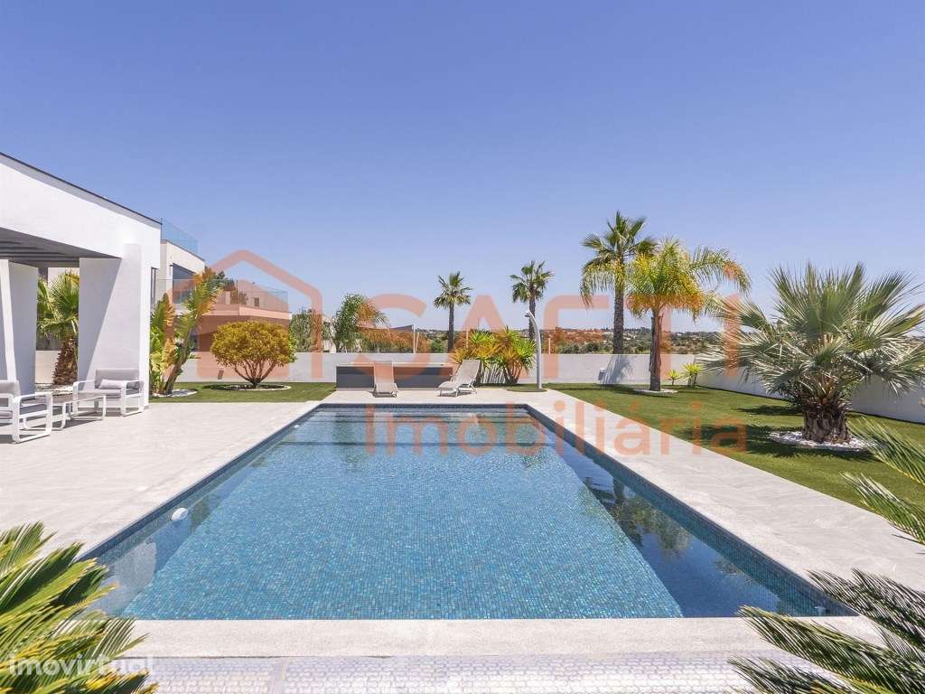 Moradia à venda em Pêra - Grande imagem: 2/26