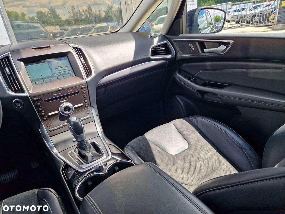 Ford S-Max 2.0 TDCi 4WD Titanium PowerShift - 18