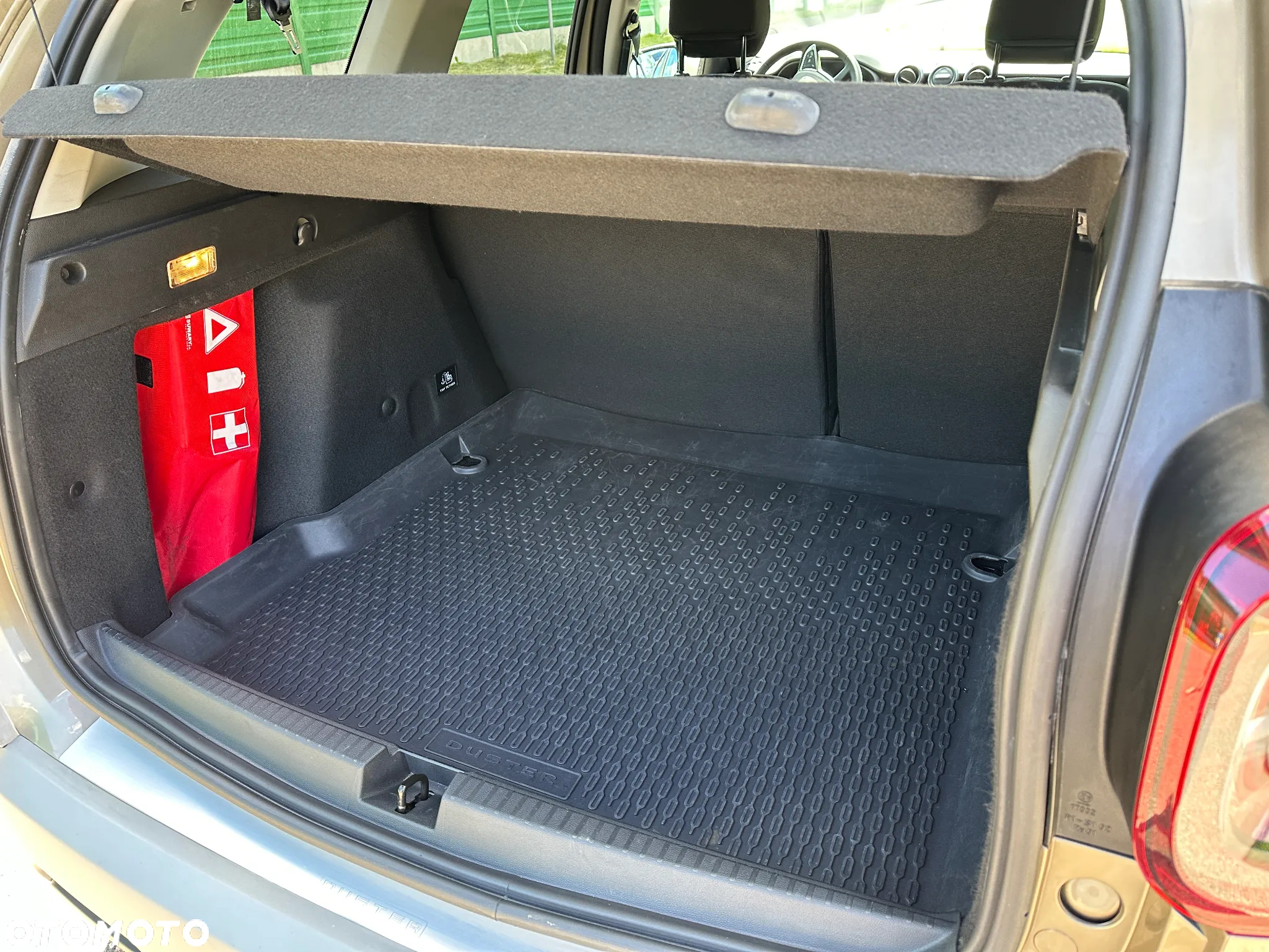 Dacia Duster 1.6 SCe S&S - 16