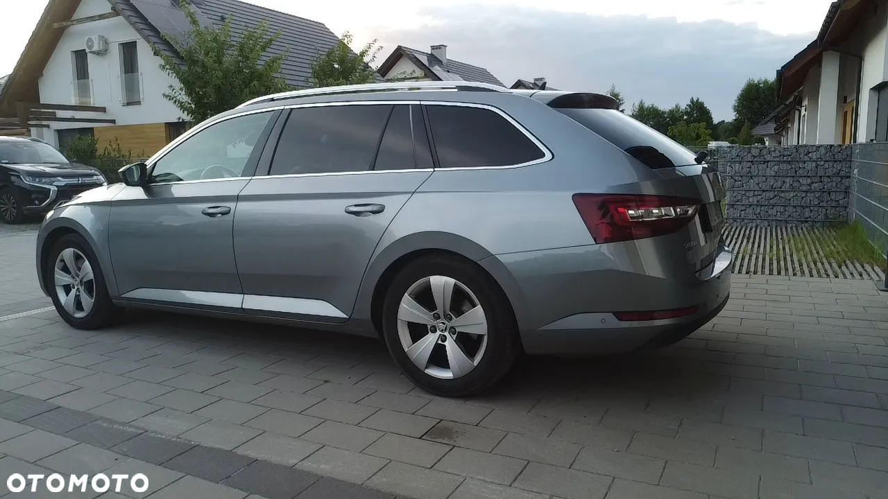 Skoda Superb 1.4 TSI ACT Style DSG - 8