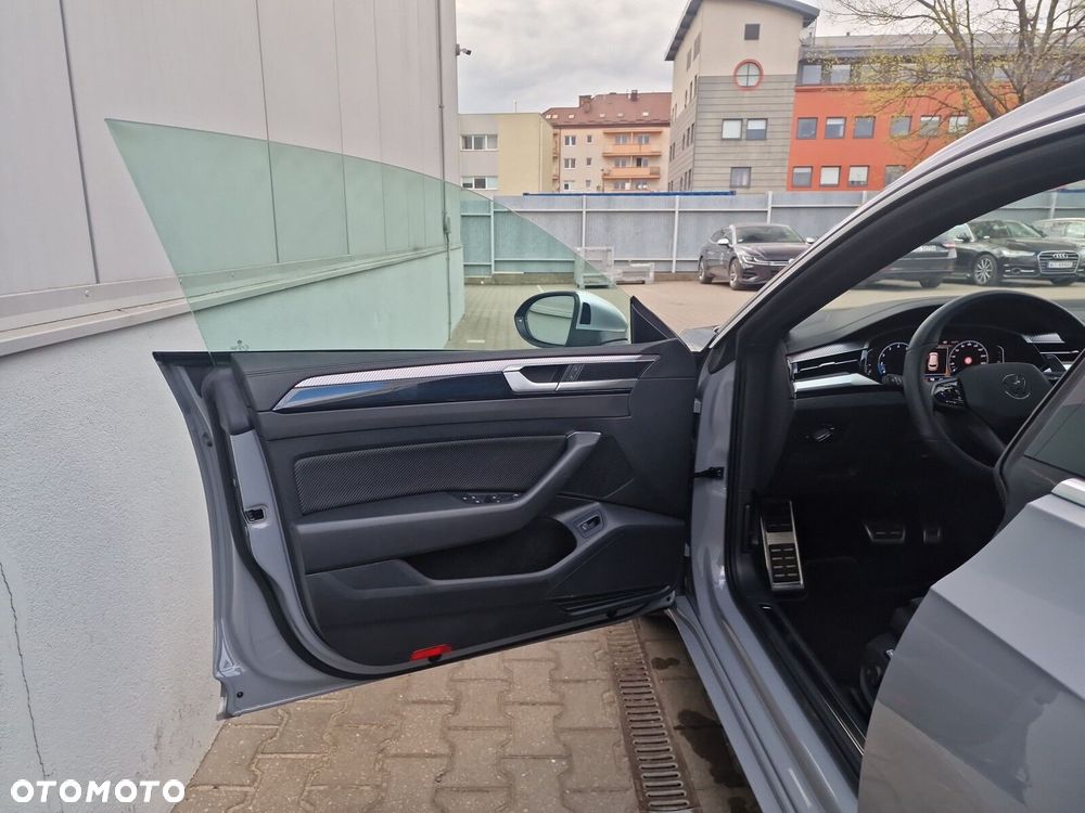 Volkswagen Arteon Shooting Brake 2.0 TSI 4Motion R DSG - 11