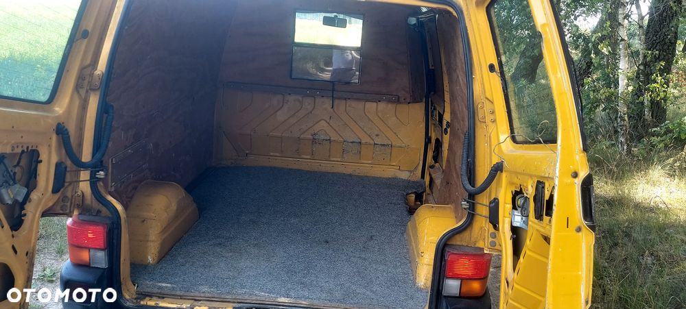 Volkswagen TransporterT4 - 36