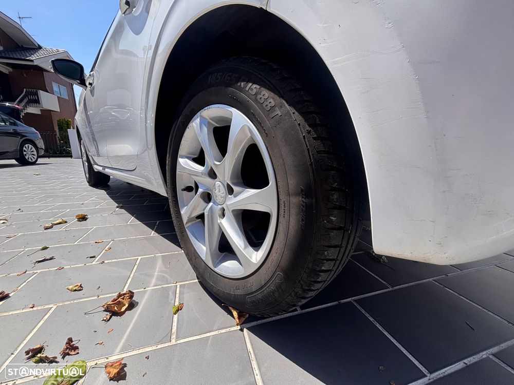 Peugeot 208 1.4 HDi Allure - 8