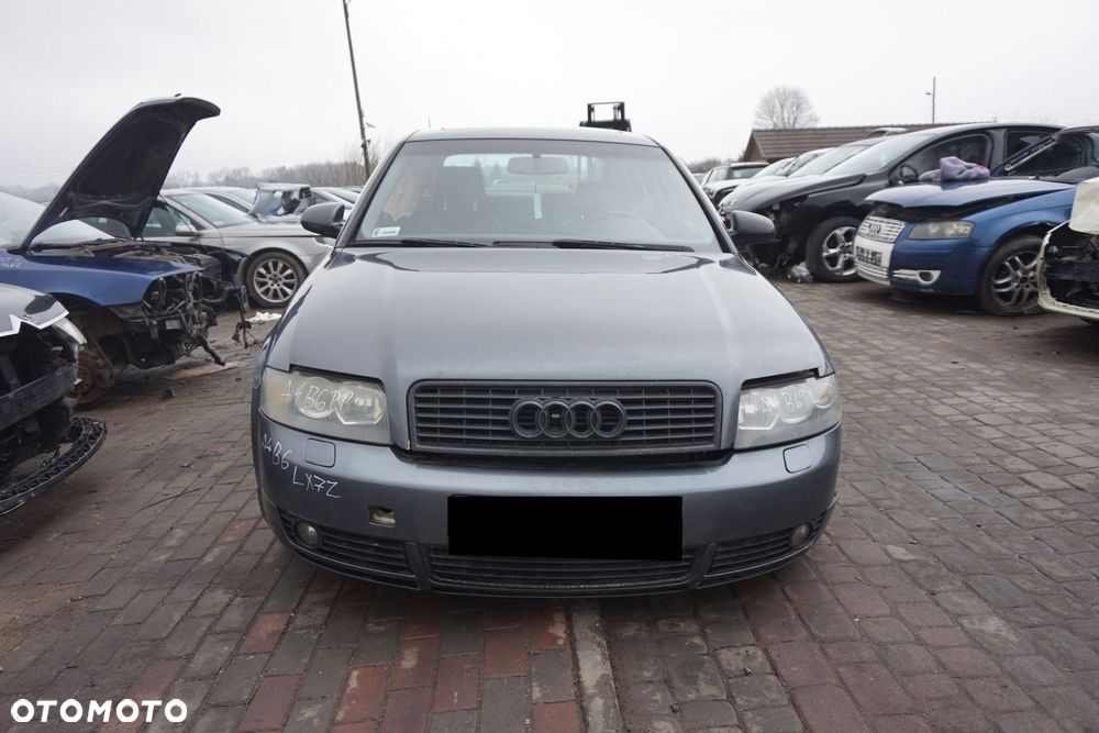 AUDI A4 B6 SEDAN LX7Z 3.0 V6 KM SZARY na części - 8