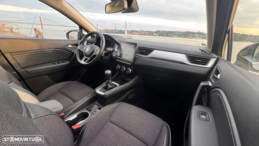 Renault Captur 1.0 TCe Techno Bi-Fuel - 21