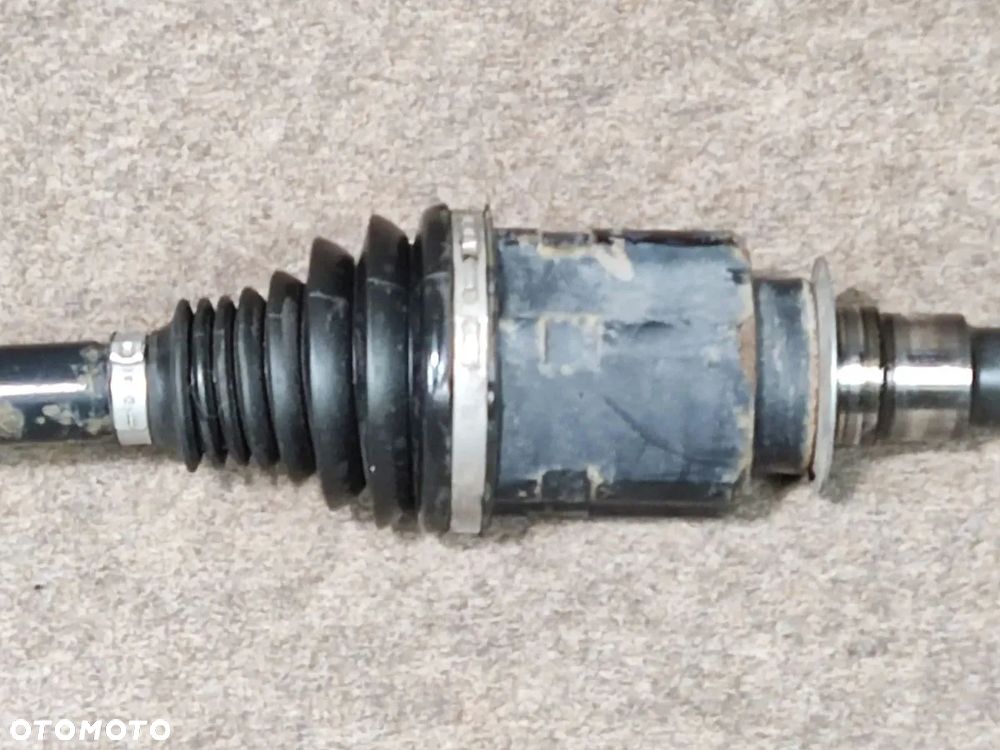 JEEP GRAND CHEROKEE WK2 6.4 SRT 16-21r Półoś Prawa - 2