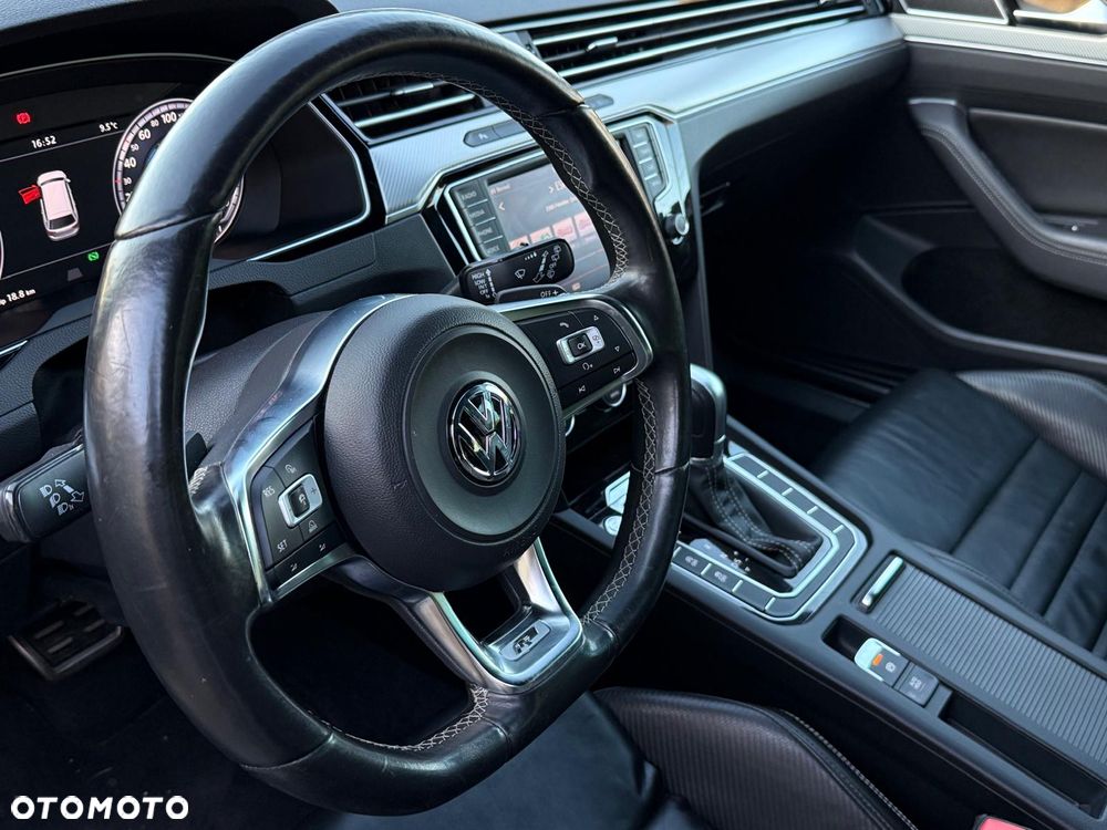 Volkswagen Passat 2.0 TDI Bi-Turbo BMT 4Mot Highline DSG - 10
