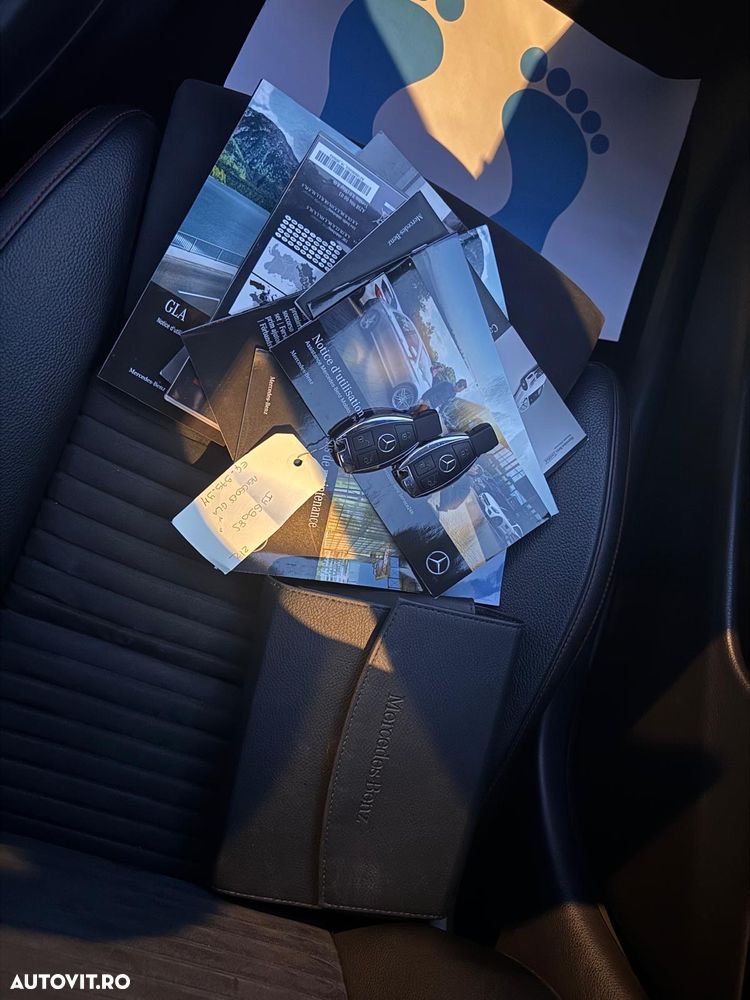 Mercedes-Benz GLA 180 d 7G-DCT AMG Line - 15