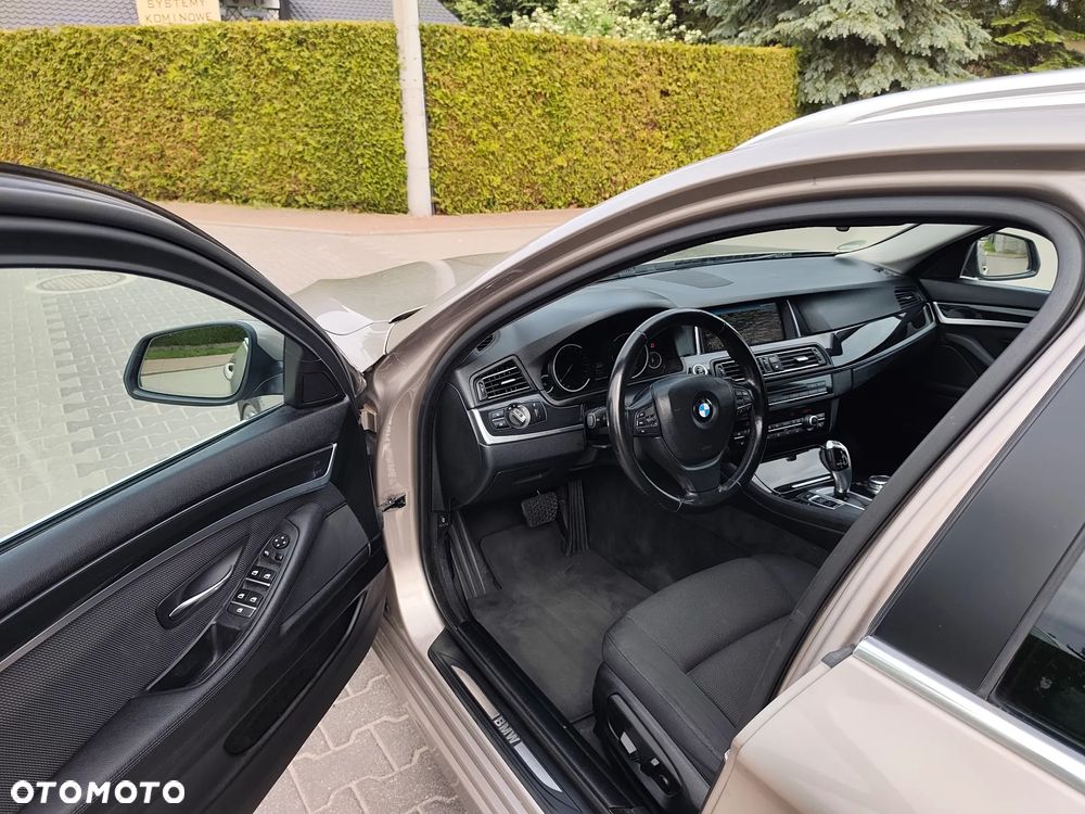BMW Seria 5 520d - 20