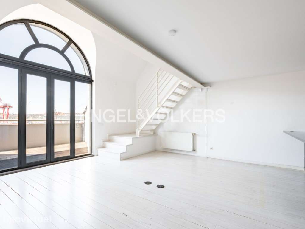 Loft moderno e luminoso - Grande imagem: 2/27