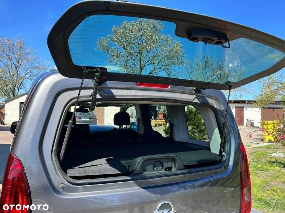 Opel Combo 1.5 CDTI Essentia S&S - 20