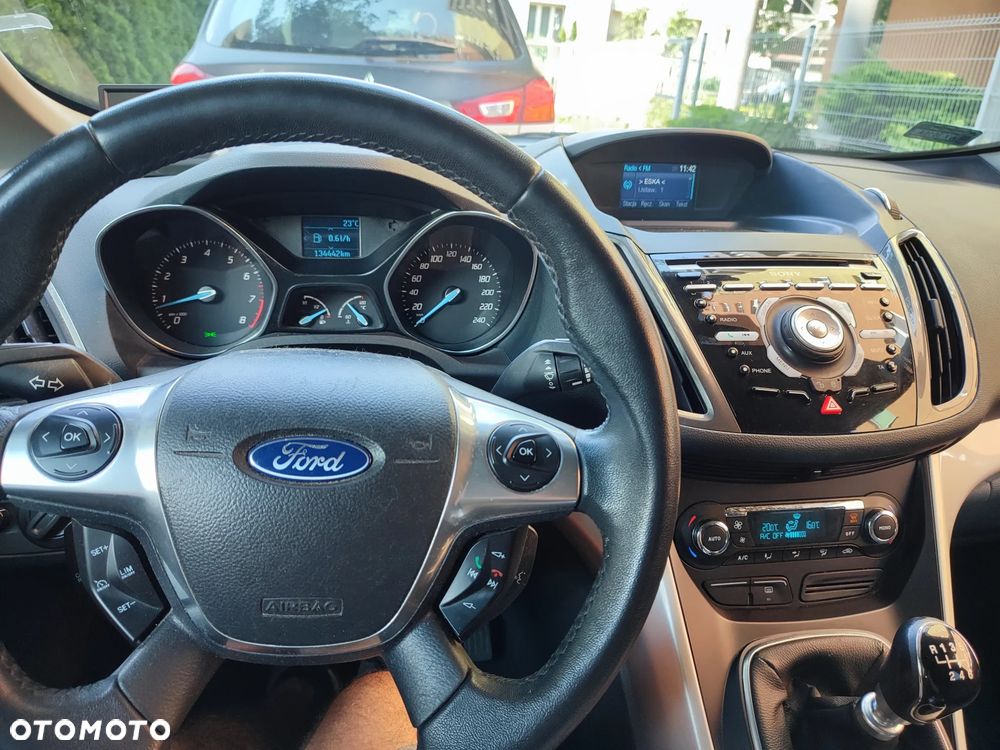 Ford Grand C-MAX - 8