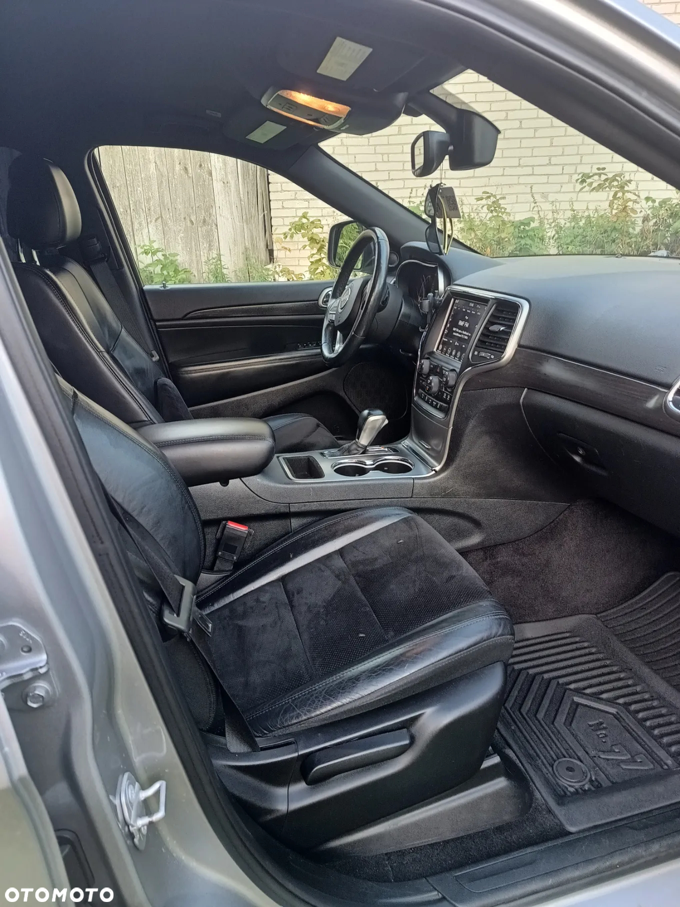 Jeep Grand Cherokee - 4