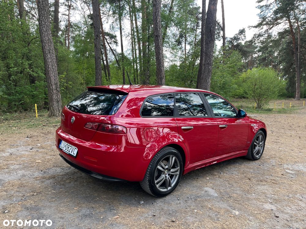 Alfa Romeo 159 - 5