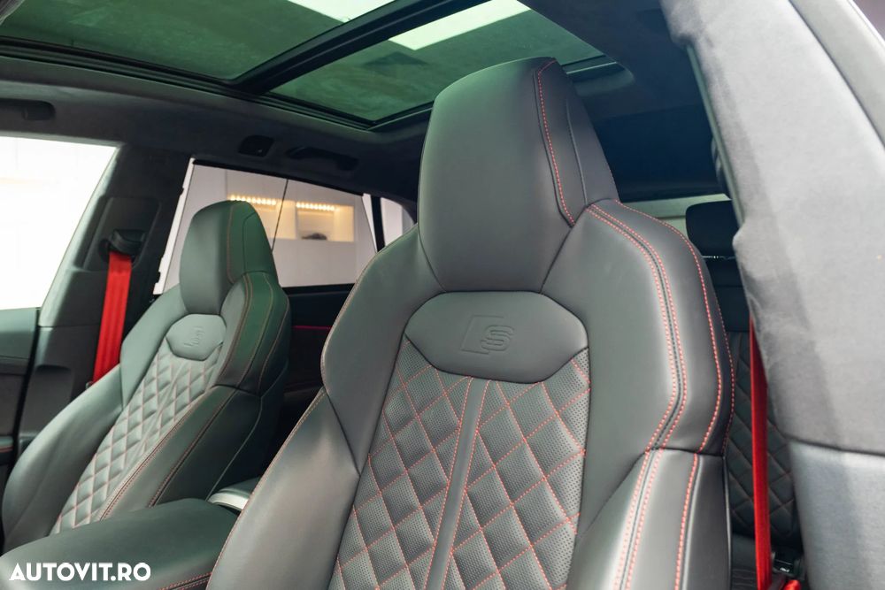 Audi SQ8 4.0 TFSI quattro Tiptronic - 22