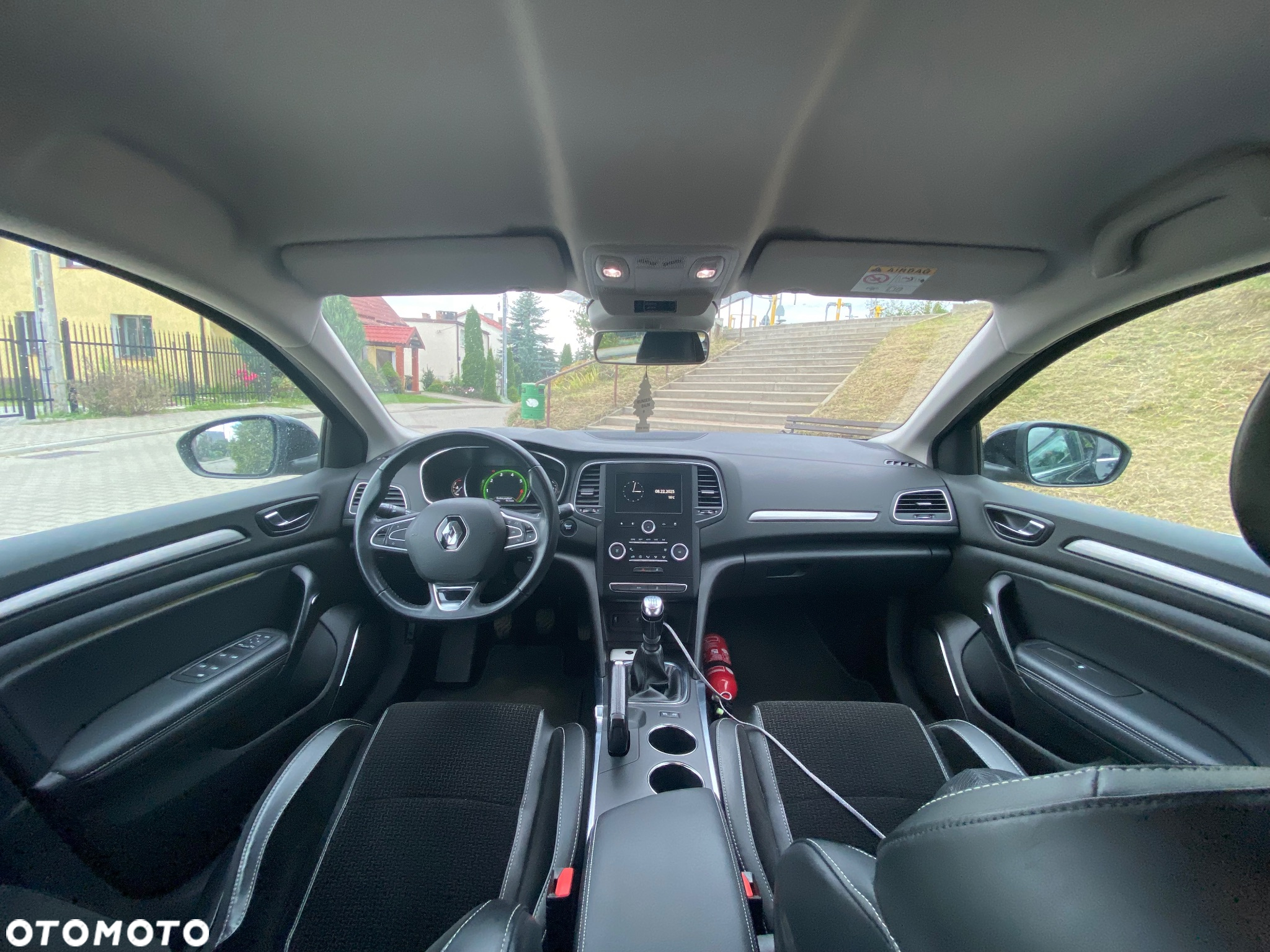 Renault Megane ENERGY TCe 100 INTENS - 9